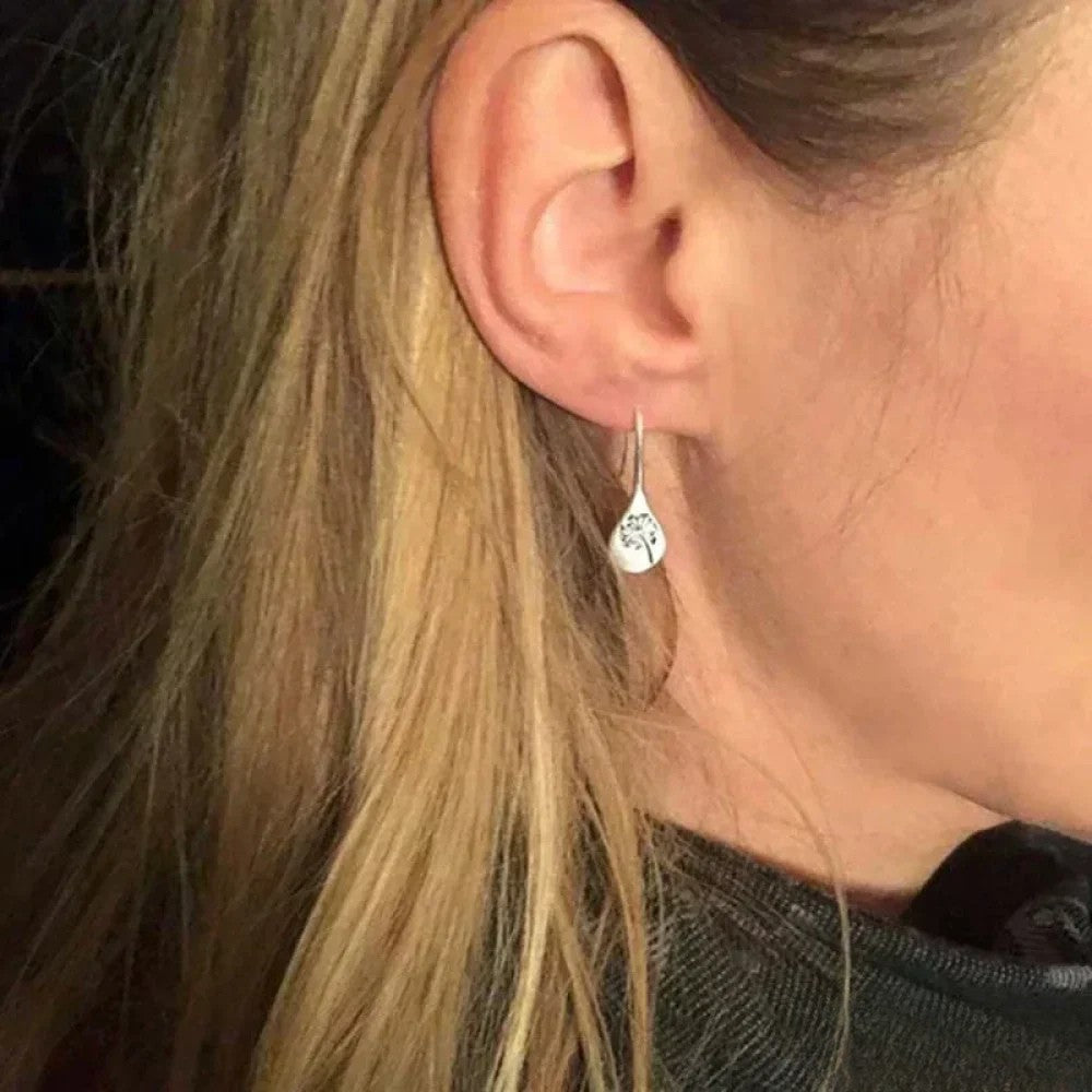 Boucles d'Oreilles Élégantes en Argent au Design de Feuille de Pissenlit