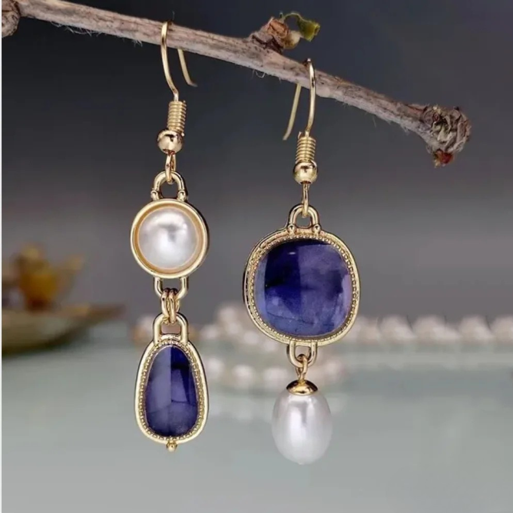 Boucles d'oreilles en pierre bleue rétro