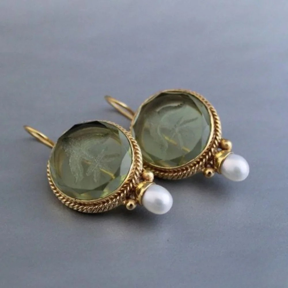 Boucles d'oreilles rondes vintage en pierre verte