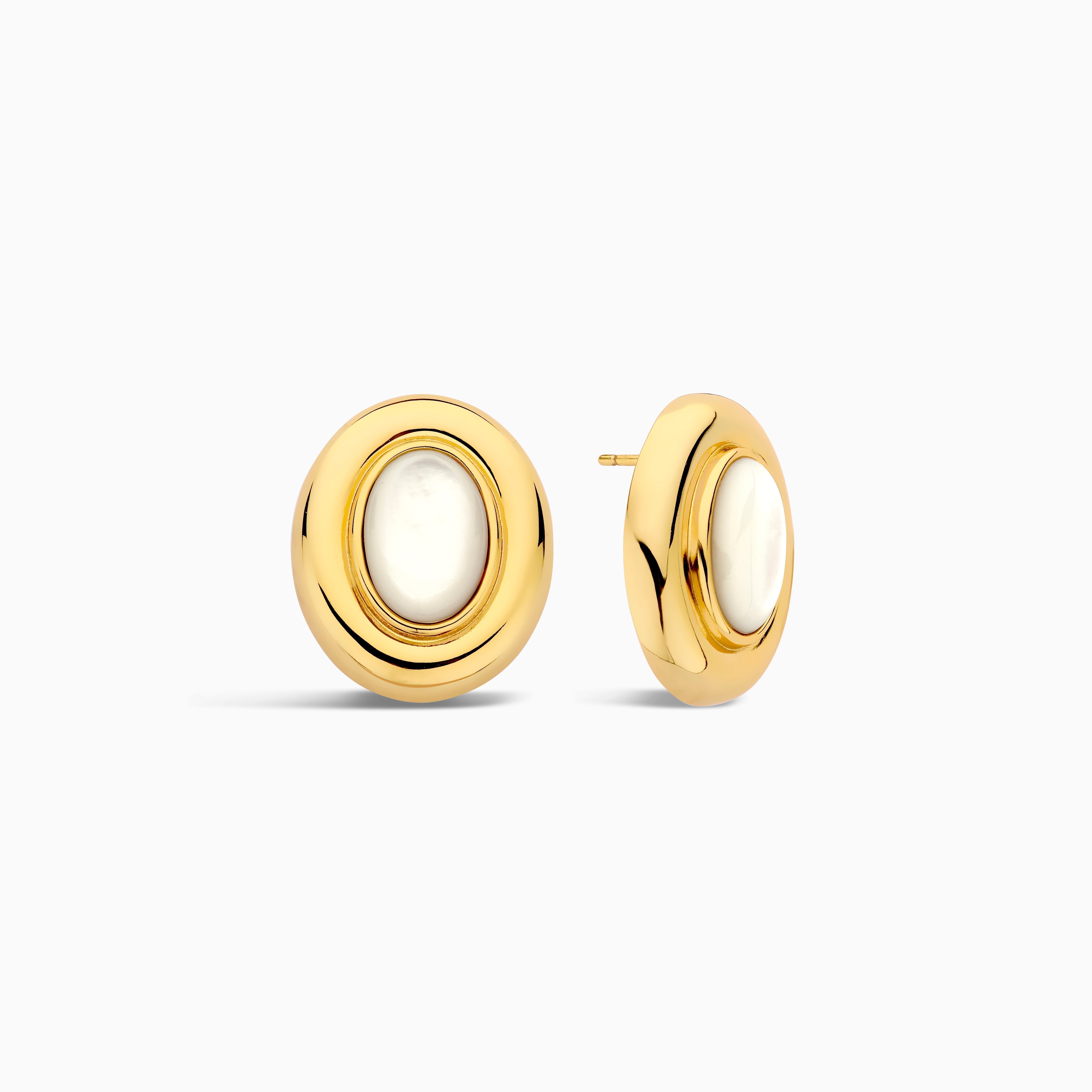 Ameliyana | Boucles d'oreilles puces en or 18k