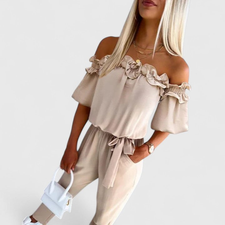 Zendaya | Combinaison Moderne