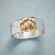 Bague en Argent Vintage avec Fils Dorés